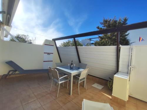 Villa 6, Port Nature, Village Naturiste, Cap d'Agde