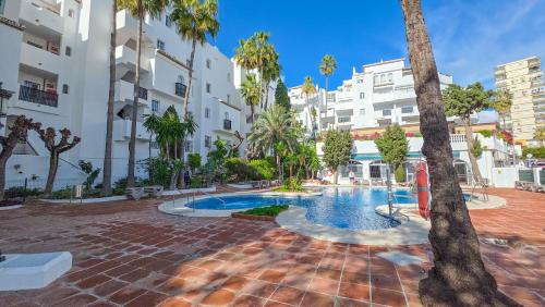 Pueblo Quinta Apartments Beach Pool and Terrace