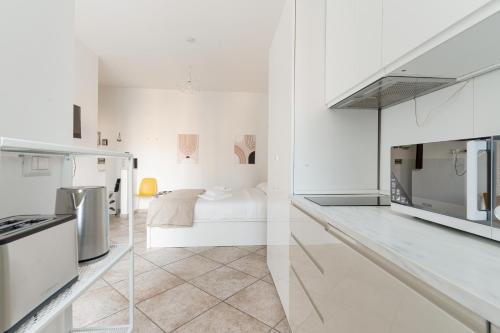 GuestHost - Comfy Studio near Pasteur M1
