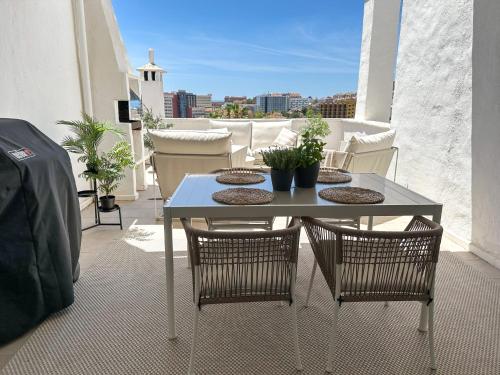 Elegant 2-bedroom apartment with beautiful views