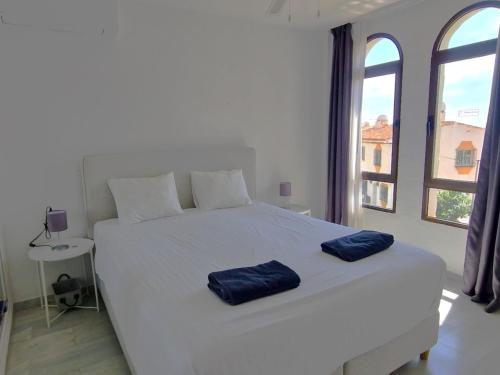 Encantador 2 dorm Pueblo Evita
