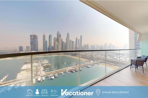 Vacationer Holiday Homes l Stunning 2 Bed l Marina Skyline l Beach Access