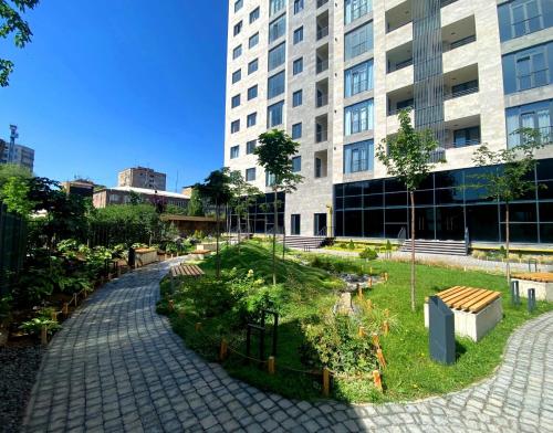 Komitas Comfort in Modern Building