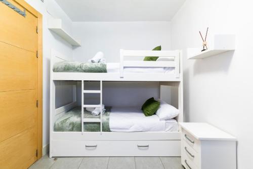 tuGuest Avd Investigacion City Center Apartment