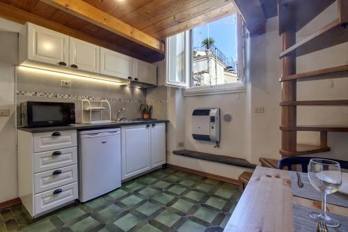 Piazza Goldoni Studio Apartment