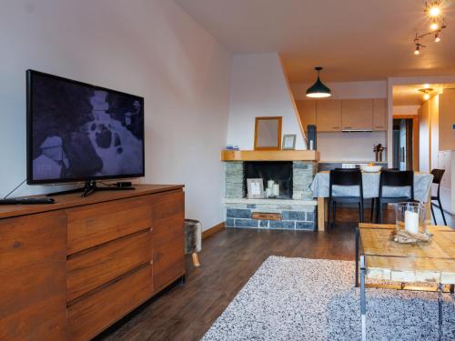 Apartment Chaedoz 24-1 by Interhome