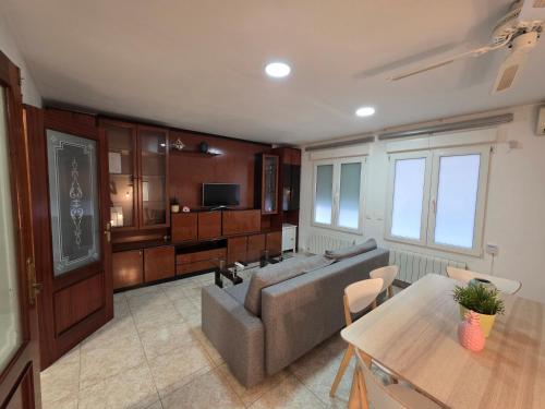 San Lorenzo del Pilar - Turistea