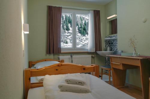 Gallery image of Hotel Guidon Zimmer in Bivio