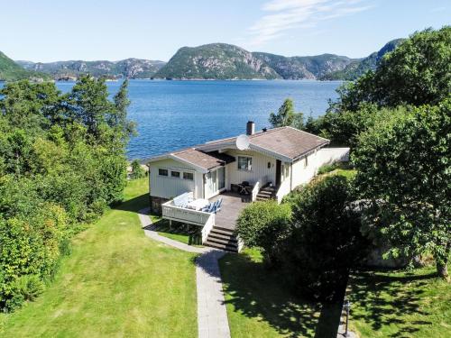 Holiday Home Åptafjorden by Interhome