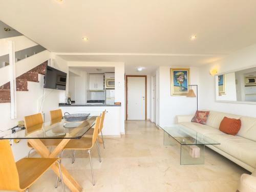 Skol 510A Front Line Beach 2 Bedrooms
