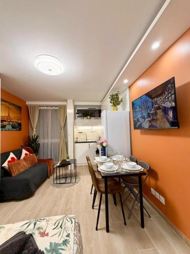Stylish Apartment in Paris Center Metro 6 Glacière & M7 Les Gobelins