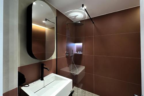 Bany a BAZAAR HOTEL Center