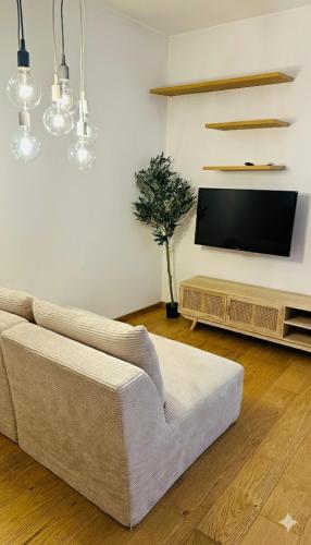 Milano Isola Living - M3-M5 Zara Subway