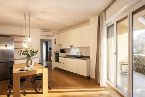 Milano Isola Living - M3-M5 Zara Subway