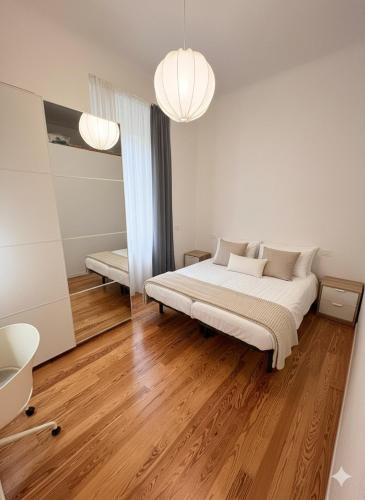 Modern&Design Garibaldi-Isola Milano