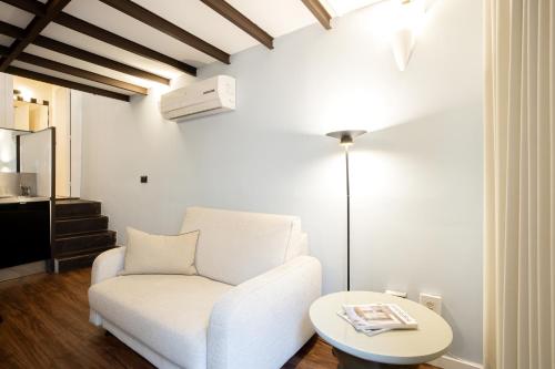 Fine Arts Ateliers by Olala Homes