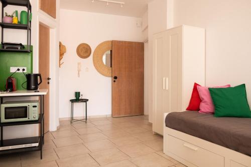 Colour Pulse Suite - Heraklion City Center