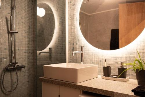 Colour Pulse Suite - Heraklion City Center