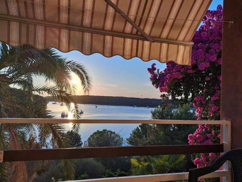 Marisa, your breakfast with a sea view