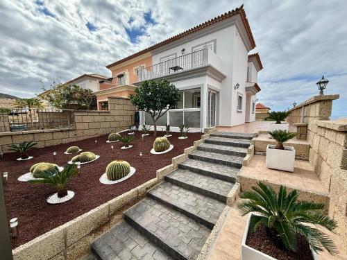 Villa Adassa - Exclusive Home in El Madroñal
