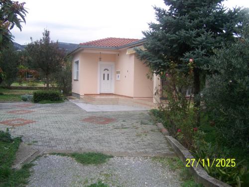 Kuća za odmor BILE Kaštel Štafilić