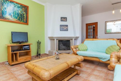 Seaview Meia-Praia Guesthouse
