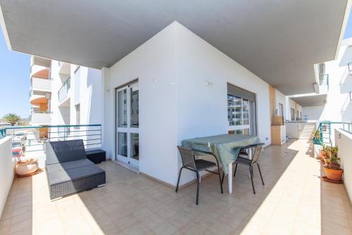 Seaview Meia-Praia Guesthouse
