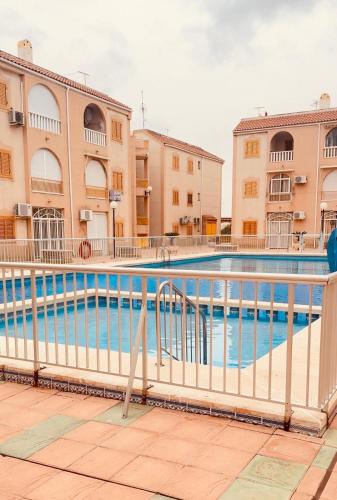 Sunny Apartament with Pool & Beach