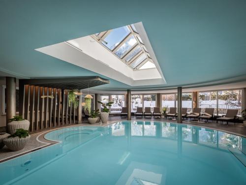 Swimmingpoolen hos eller tæt på Hotel Rita