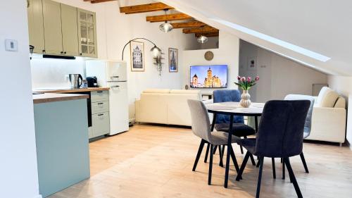 Attic Apartment, center of Košice with private parking