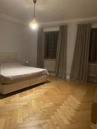 Magnifique 130m2 Haussmannian hyper centre