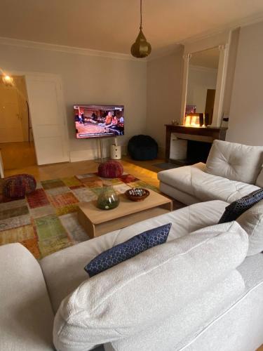 Magnifique 130m2 Haussmannian hyper centre