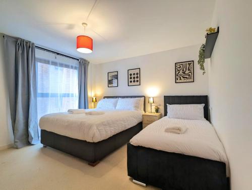 Spacious 2-Bedroom Apt in Heart of City Centre photo 11
