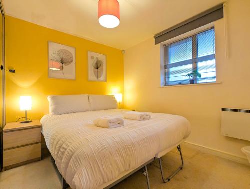 Spacious 2-Bedroom Apt in Heart of City Centre photo 14