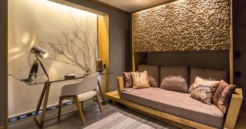 Wood Hotel — Quiet street view