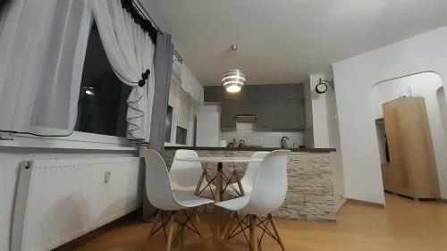 Mieszkanie 48m kw 2 pokoje balkon oś Bukowe ul Staszica Zameldowanie 24h ZAKAZ IMPREZ