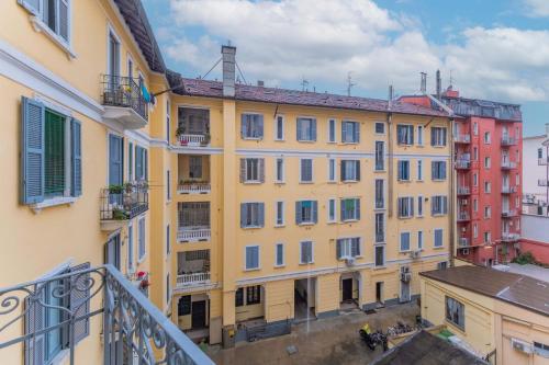 Porta Romana Gateway - new roomy apartment