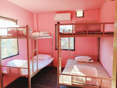 红桥餐厅 Red Bridge Hostel