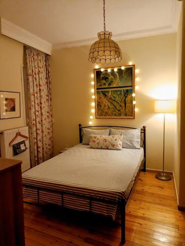 Sunny apartment near the center