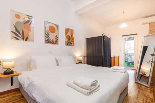 Sea & City - Luxury Seaside Maisonette with Private Rooftop Cinema - 50m from Beach & 300 m from Old Town