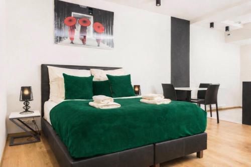 InPoint Krupnicza Apartment - 5 minut from Main Square Self Check-in