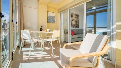 GOYA sea front apartment