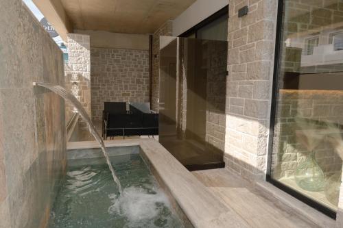 Bilik mandi di Olive 101