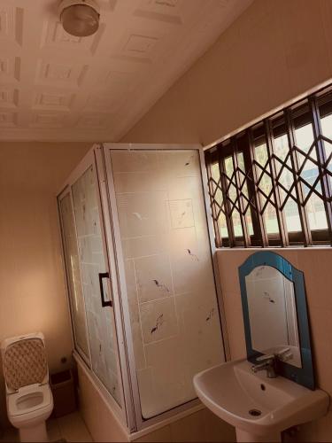 Foto de la galeria de Khrys Apartments a Kasoa