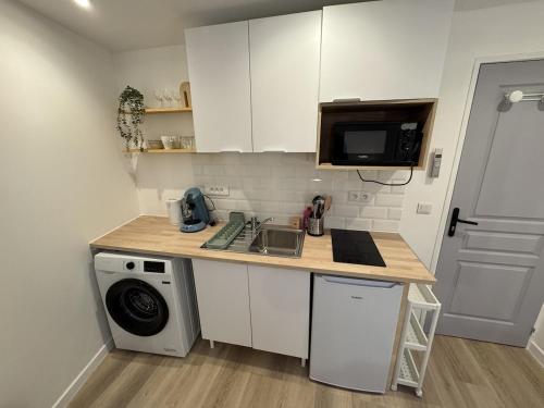 Cuina o zona de cuina de Studio moderne Amiens