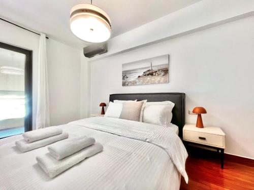 Sealine Spacious Apartment