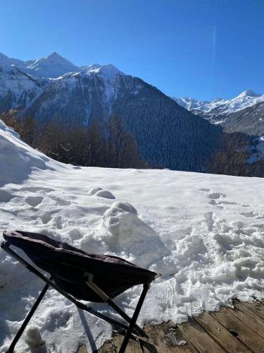 Studio avec terrasse plein sud vu montagne