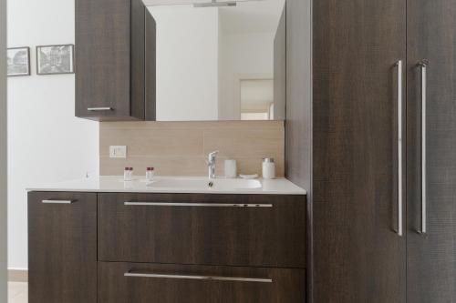 GuestHost - Stylish Apartment in Porta Romana