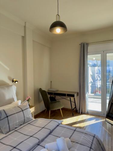 Newly Renovated 1BR Apartment and Balcony in Lush Pangrati