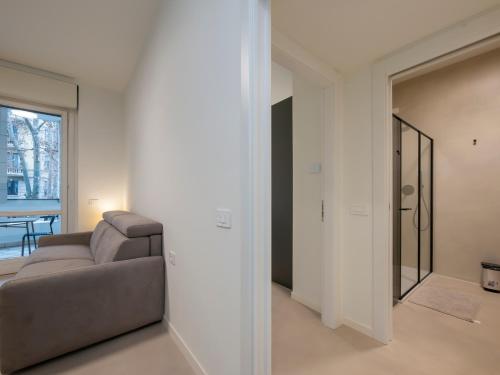 I-Host - Modern 1BR with Balcony near Sempione